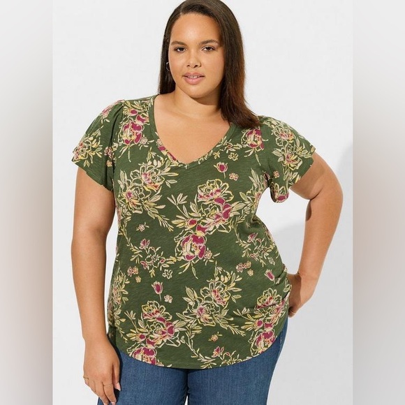 torrid Tops - Torrid Girlfriend Heritage Slub V-Neck Flutter Sleeve Tee Size 6X